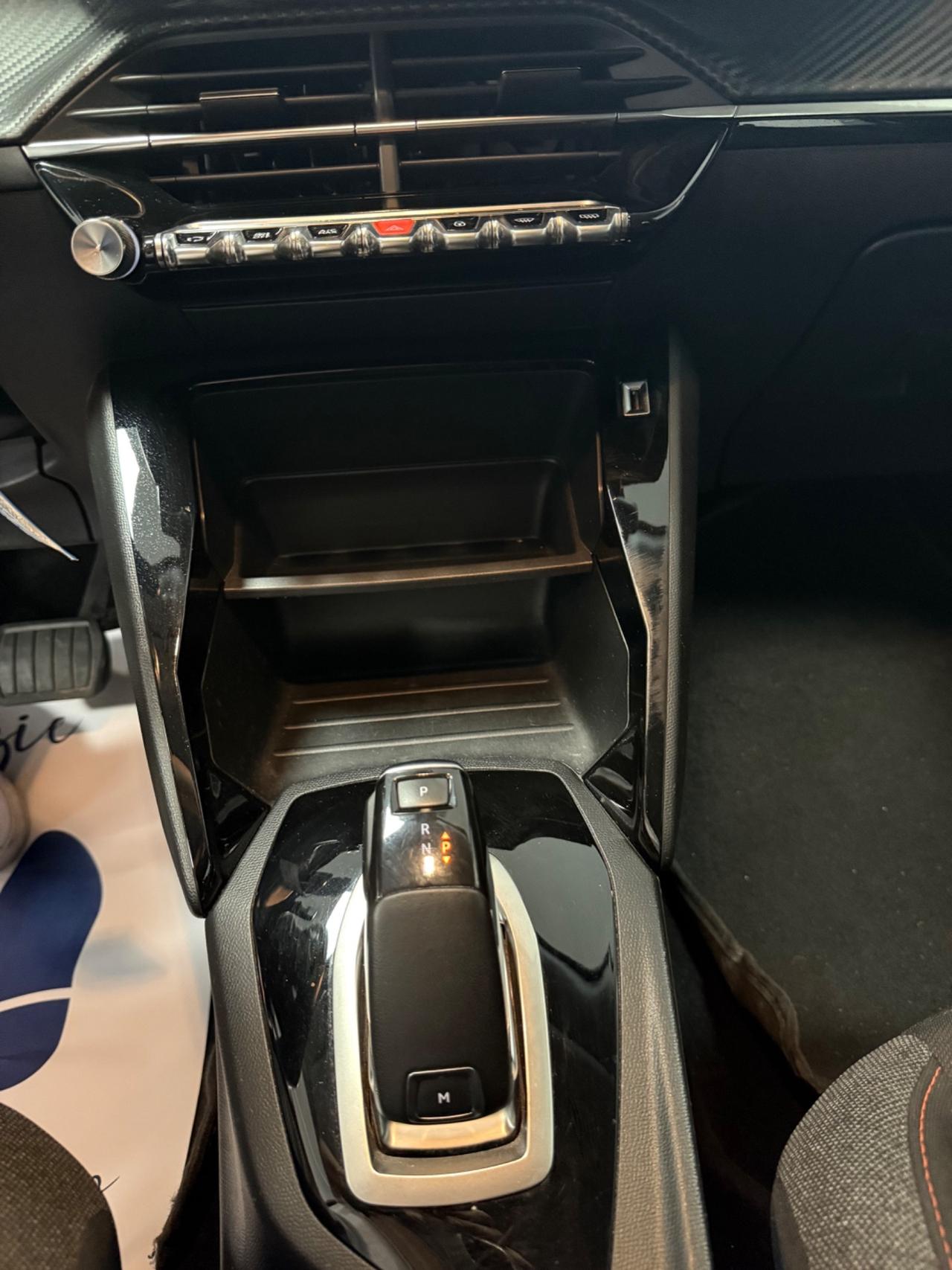 Peugeot 2008 PureTech 130 S&S EAT8 Allure Pack