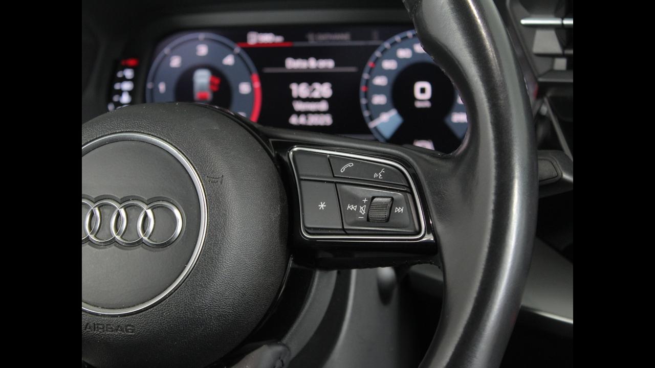 Audi AUDI A3 SEDAN 35 TDI S TRONIC