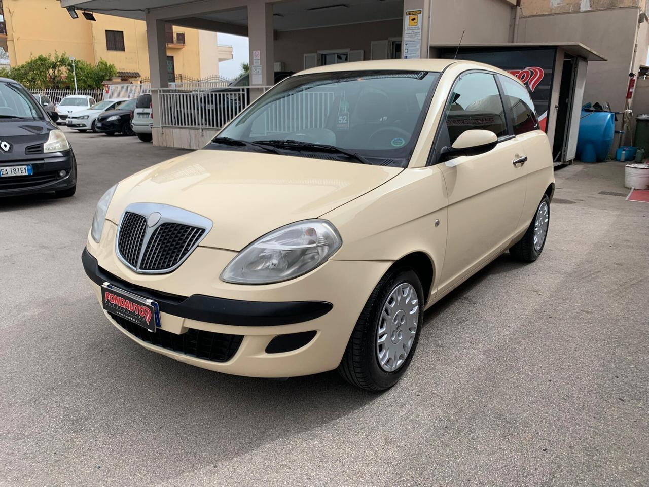 Lancia Ypsilon 1.2