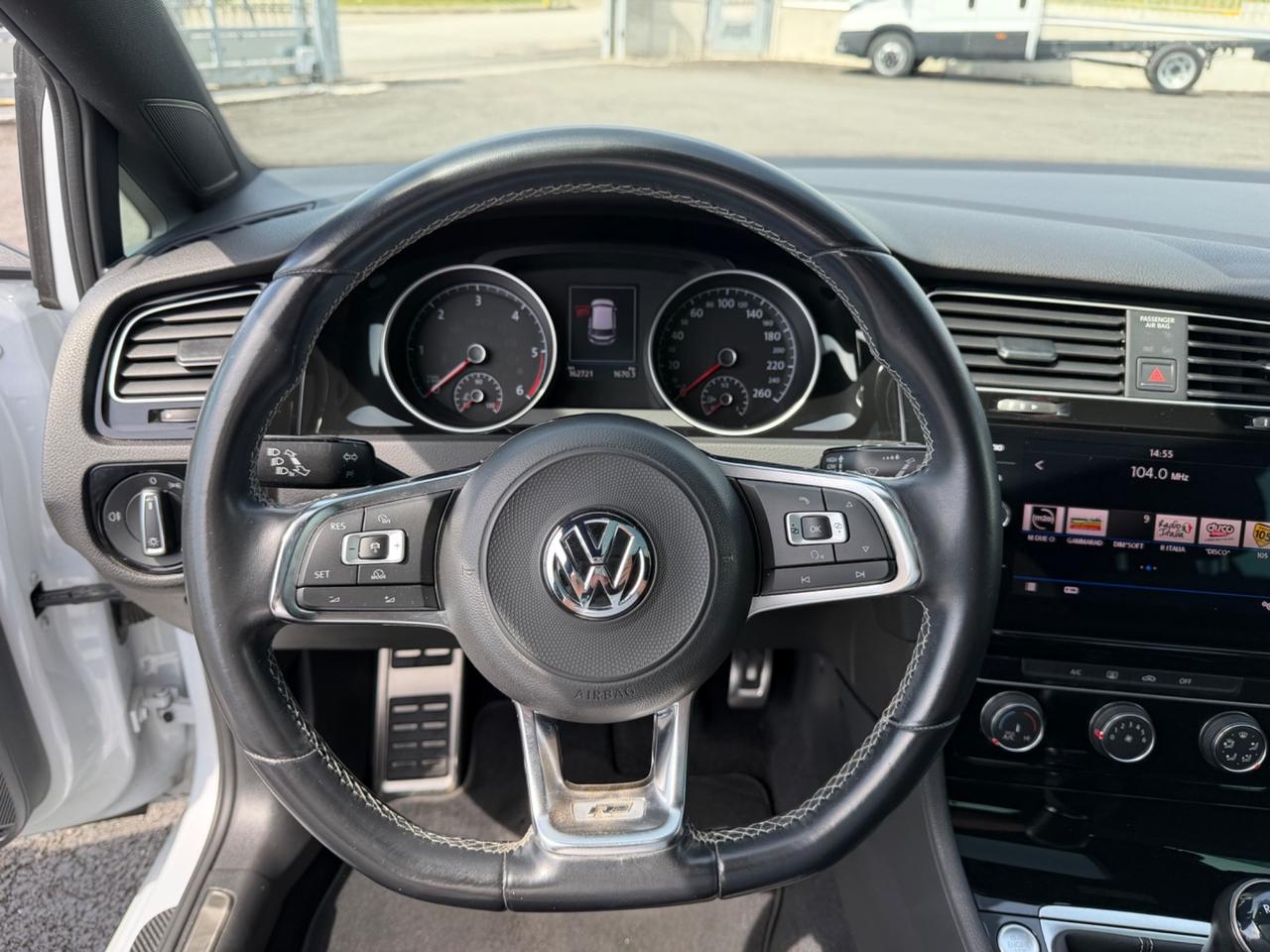 Volkswagen Golf 1.6 TDI 115 CV 5p. R-Line BlueMotion Technology