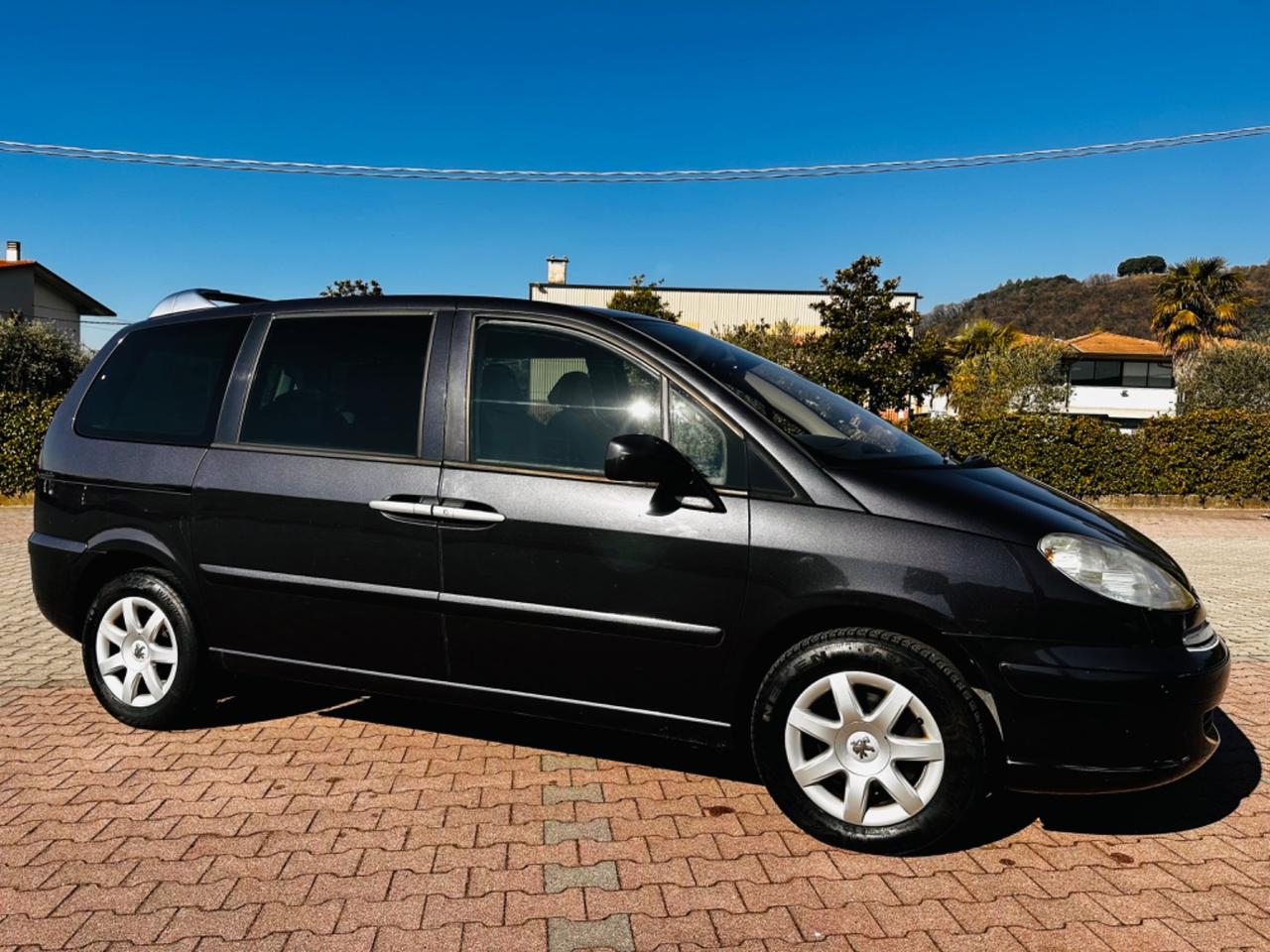 Peugeot 807 2.0 HDi 6Marce 7Posti Exclusive