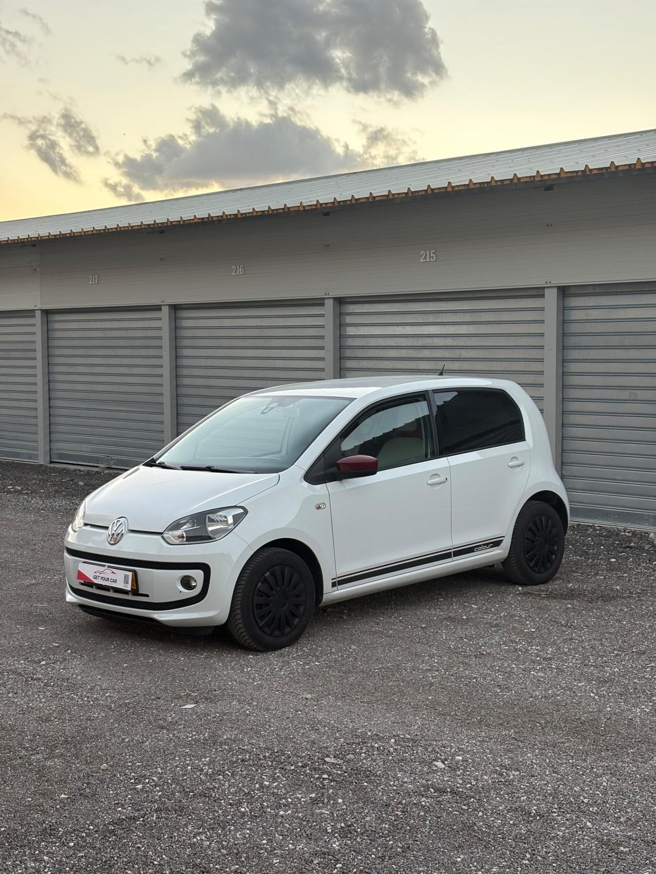 Volkswagen up! versione colour up!