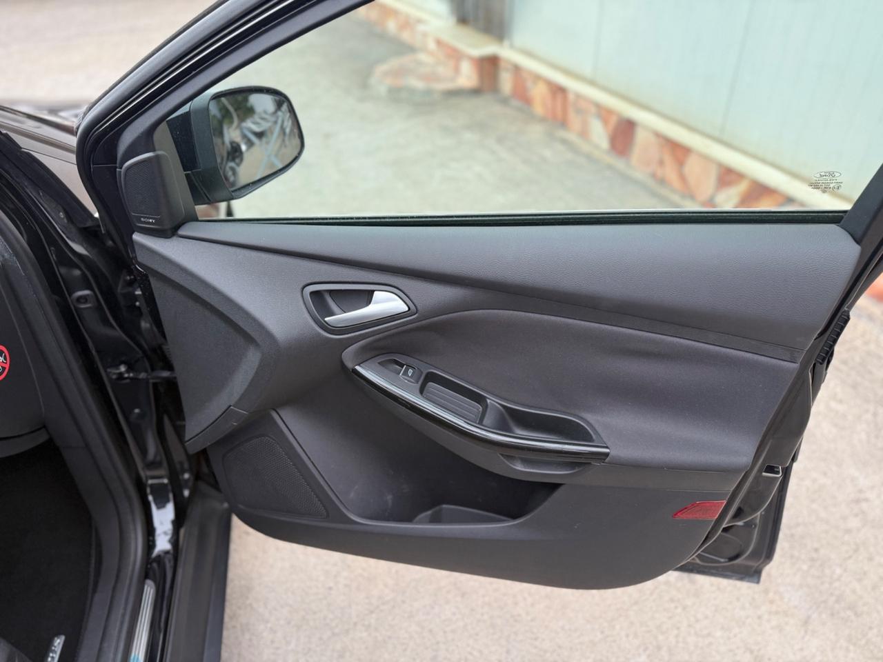 Ford Focus 1.5 TDCi 120 CV Titanium KM CERTIF