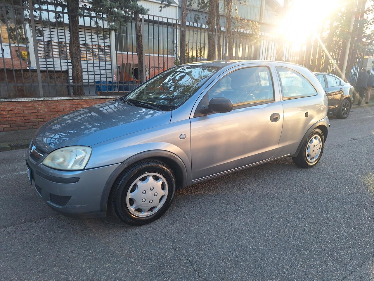 Opel Corsa 1.0i 12V cat 5 porte Club