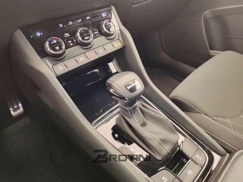 Škoda Karoq Karoq 1.5 tsi Sportline dsg
