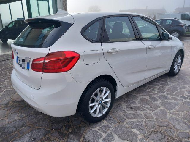 BMW 218 d Active Tourer Advantage