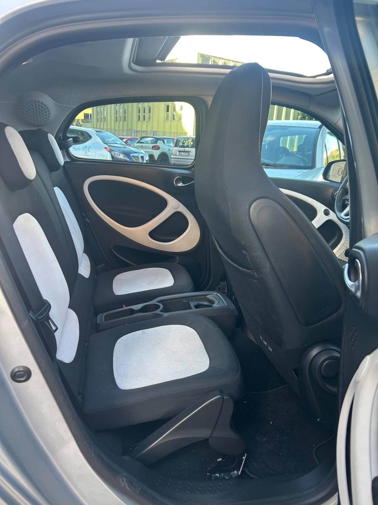 Smart ForFour 70 1.0 tetto apribile