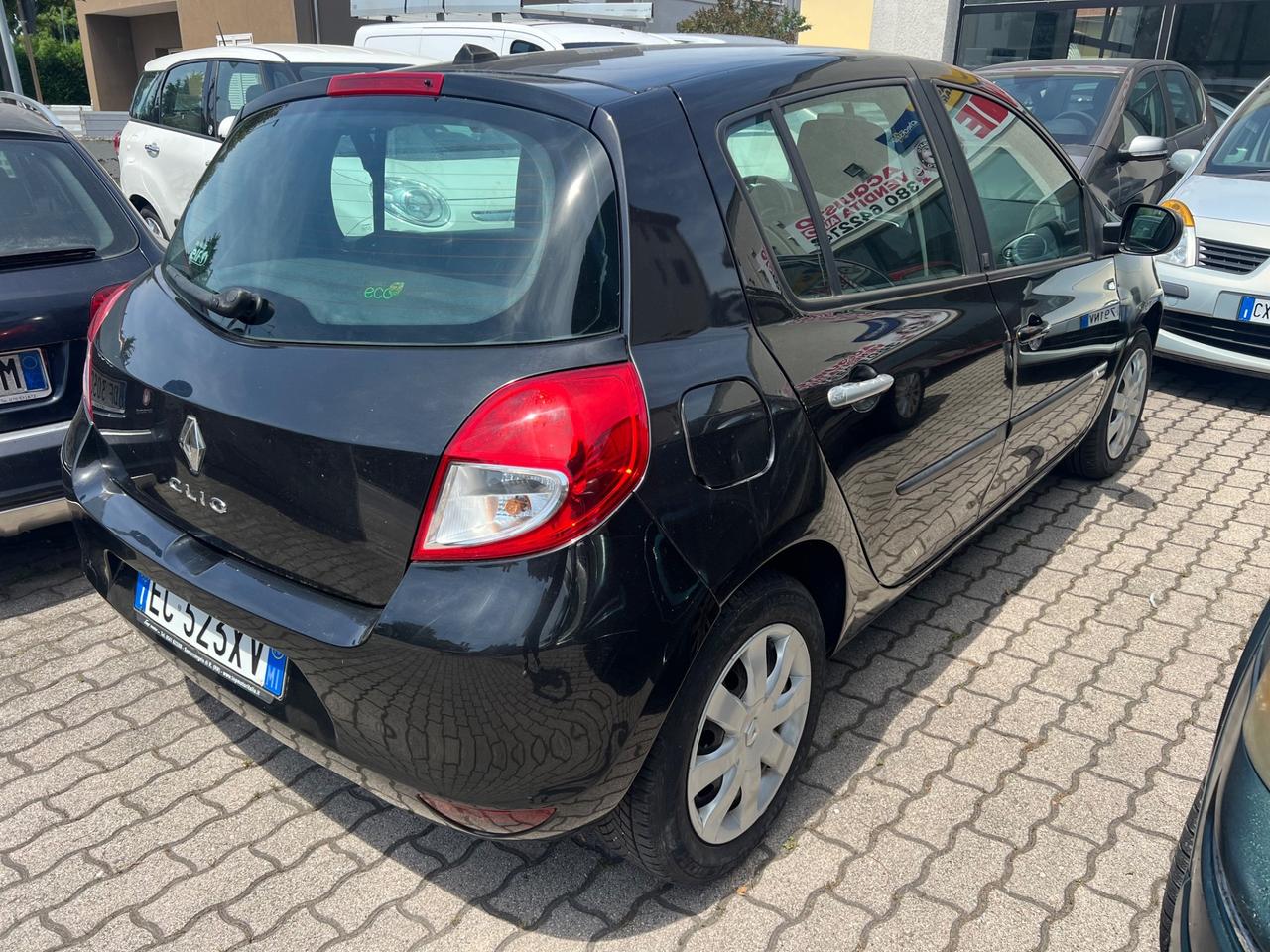 Renault Clio 1.2 -5 porte-Cambio Automatiko-