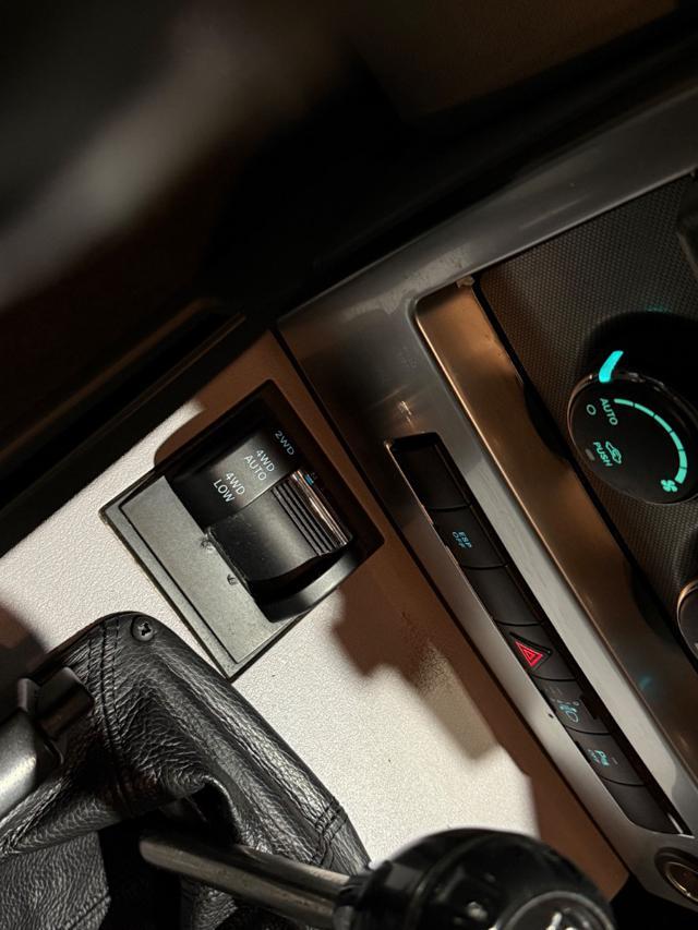 JEEP Cherokee 2.8 CRD DPF Limited