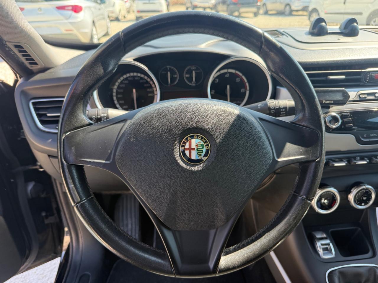Alfa Romeo Giulietta 1.6 JTDm-2 105 CV Distinctive