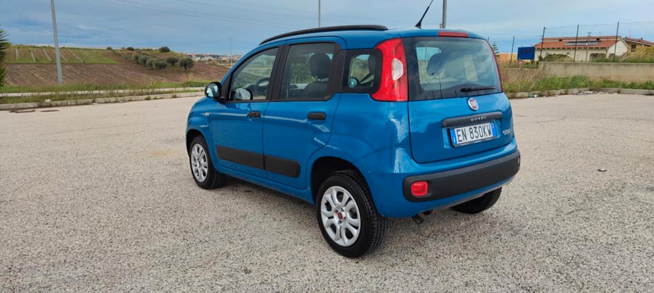Fiat Panda 0.9 TwinAir Turbo Natural Power Lounge