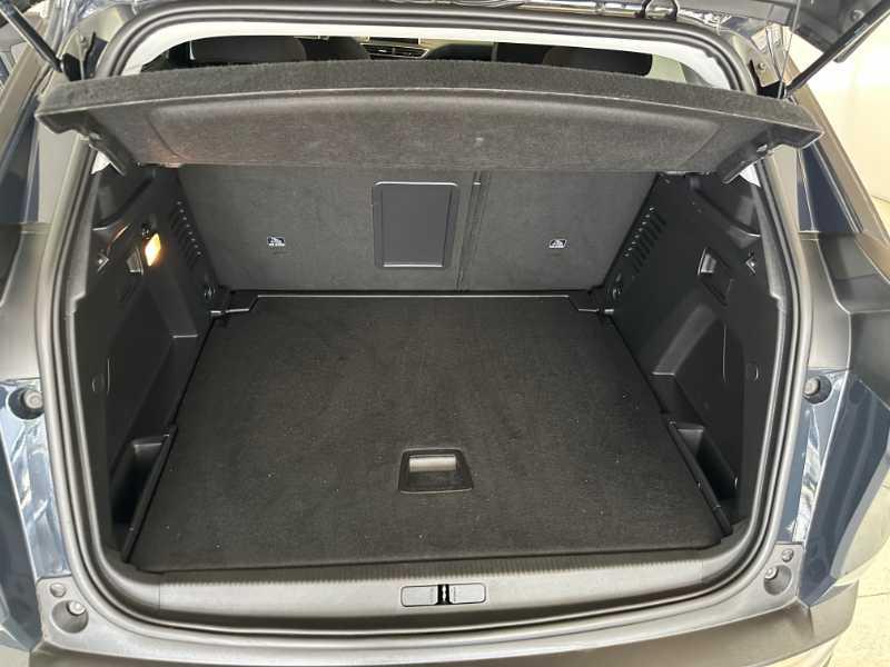 PEUGEOT 3008 II 2021 - 3008 1.2 puretech t Allure Pack s&s 130cv eat8