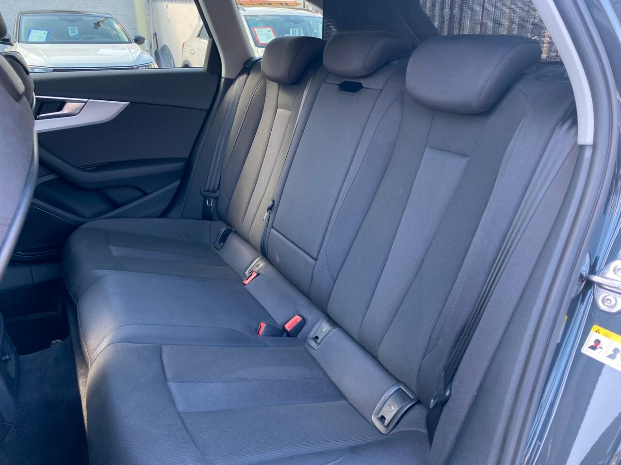Audi A4 allroad Business Evolution 2.0 TDI 190CV s tronic quattro