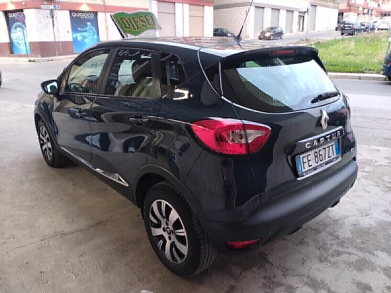 Renault Captur dCi 8V 90 CV