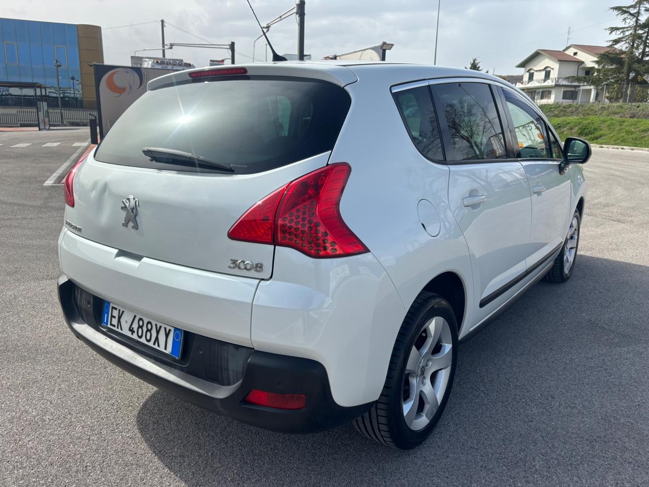 Peugeot 3008 2.0 HDi 150CV Active