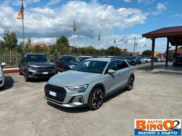 Audi A3 allstreet 35 TDI S tronic S-LINE Identity Contrast