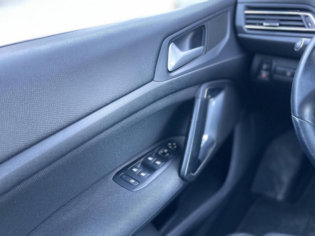Peugeot 308 1.5 Diesel 130CV E6 Automatica - 2019