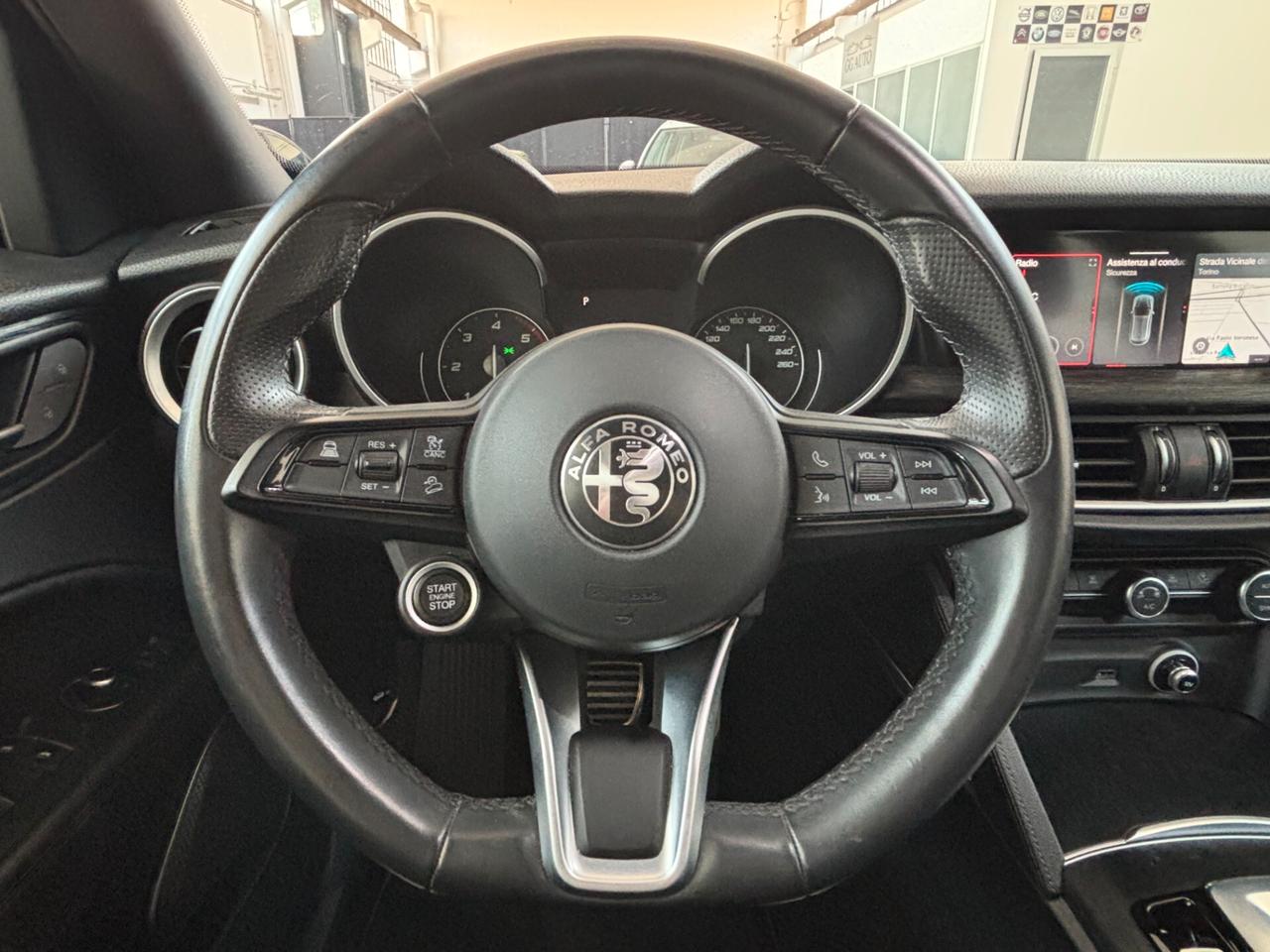 Alfa Romeo Stelvio 2.2 Turbodiesel 190 CV AT8 Q4 Business