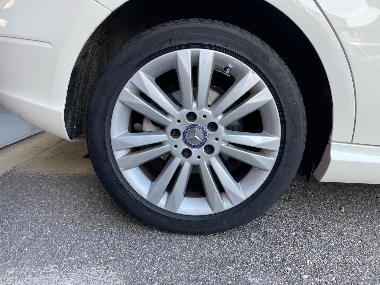 Mercedes-benz B 180 Classe D Premium autom.