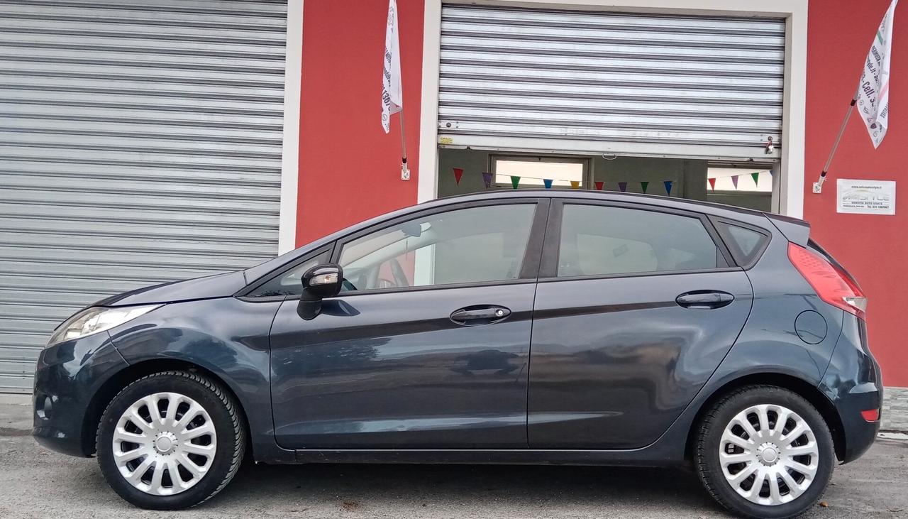 Ford Fiesta 1.4 TDCi 5p. Titanium