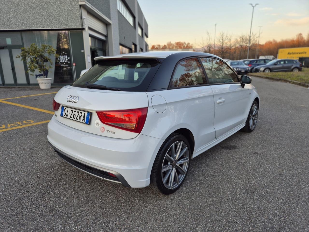 Audi A1 1.2 TFSI S line edition plus*CERCHI*DISPLAY*SPORT*