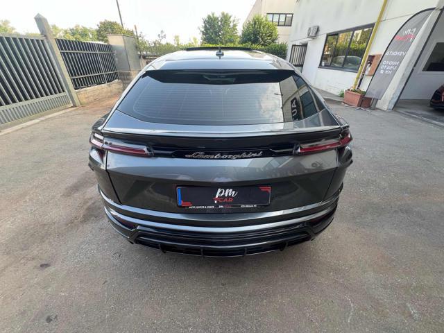 LAMBORGHINI Urus 4.0