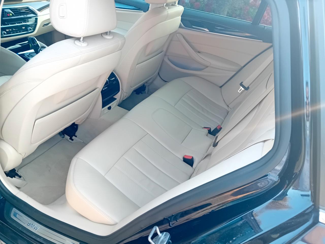 Bmw 520 520d aut. Touring Luxury