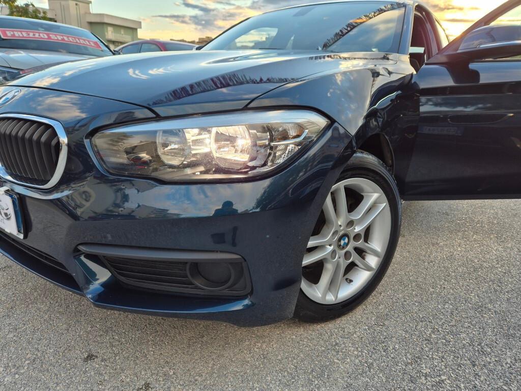 Bmw serie 1 116d 5p Business Navi