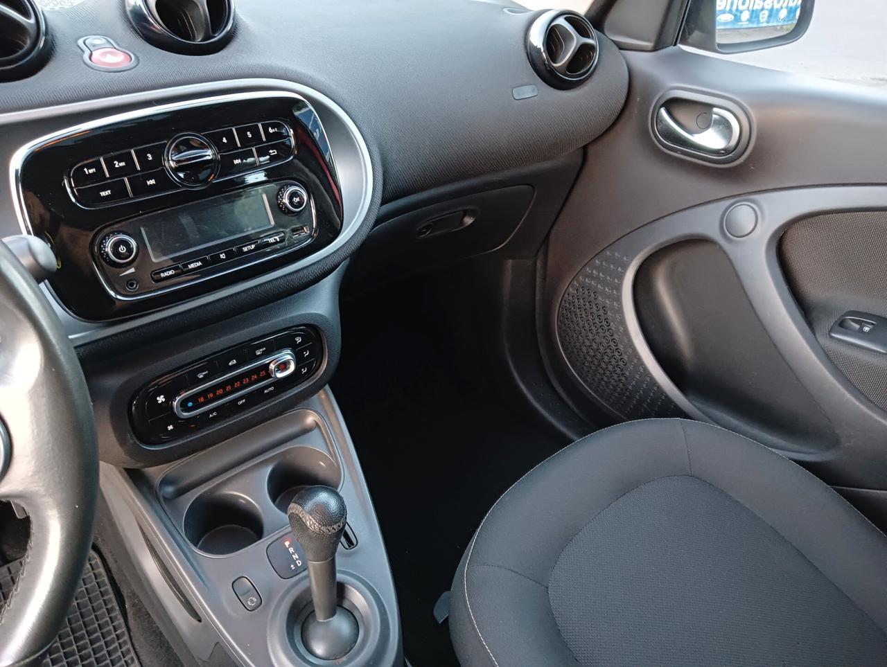 Smart ForFour 70 1.0 Passion