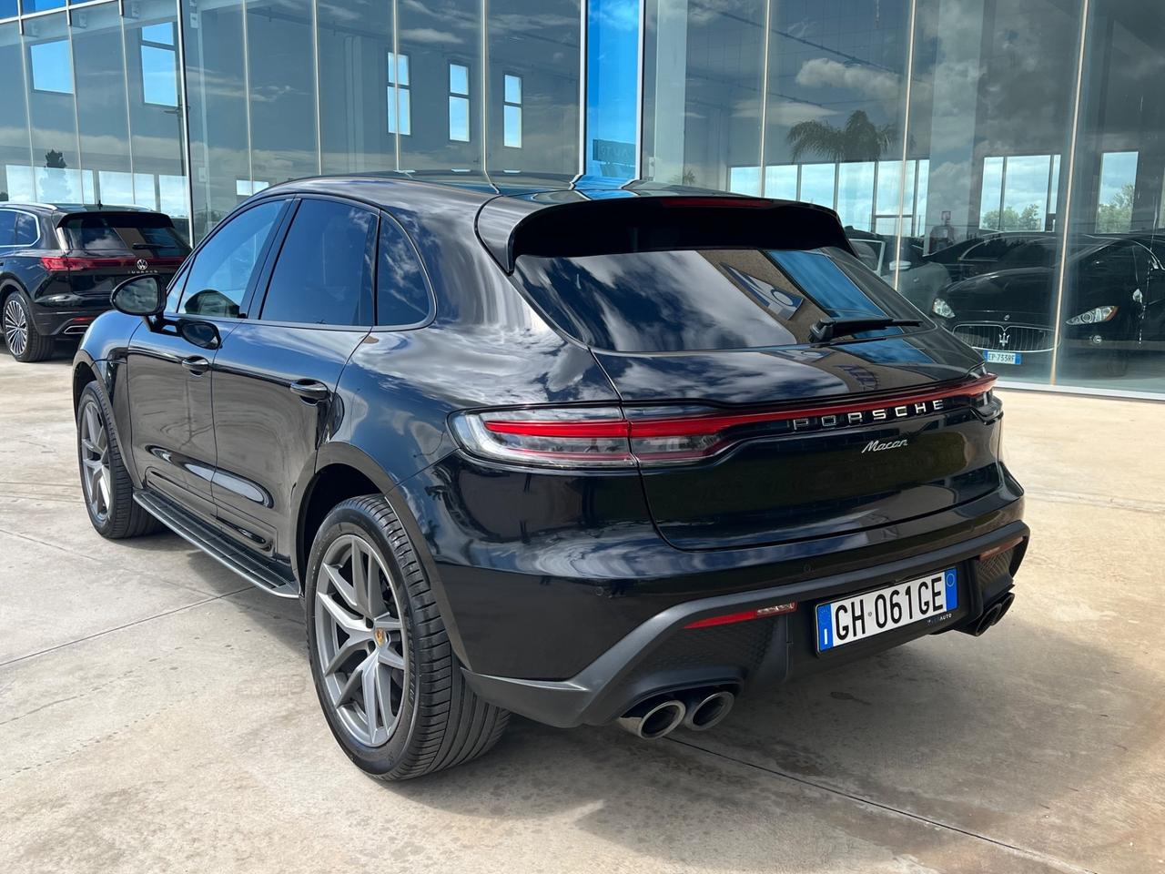 Porsche Macan 2.0 265cv pdk - Iva Esposta