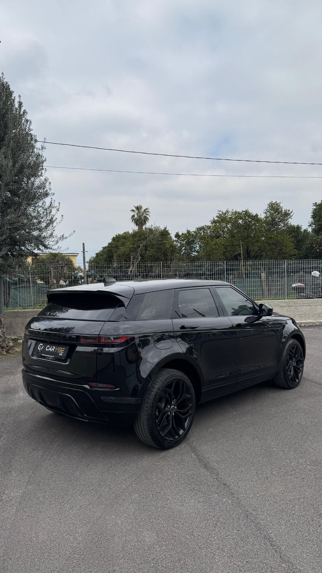Land Rover Range Evoque 2.0D I4-L.Flw 150 CV total black