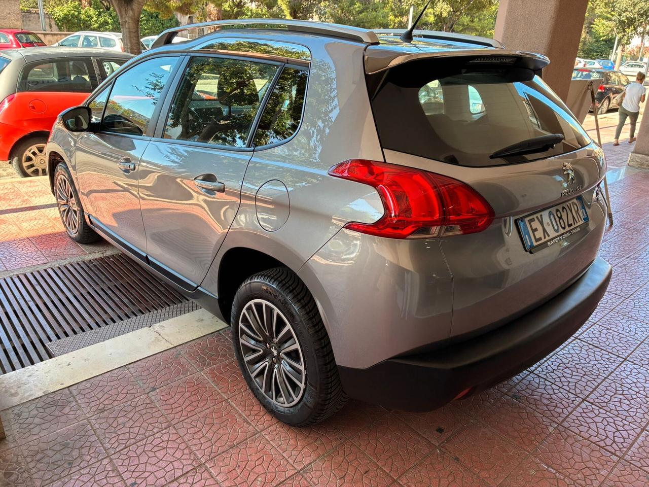Peugeot 2008 1.6 e-HDi 92 CV Stop&Start Allure