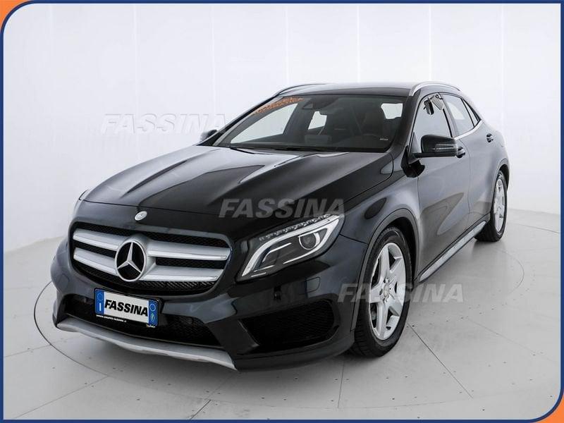 Mercedes-Benz GLA GLA 220 d Automatic Premium