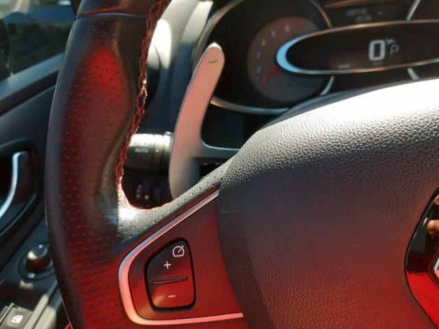 RENAULT Clio TCe 220CV EDC 5 porte Energy R.S. Trophy