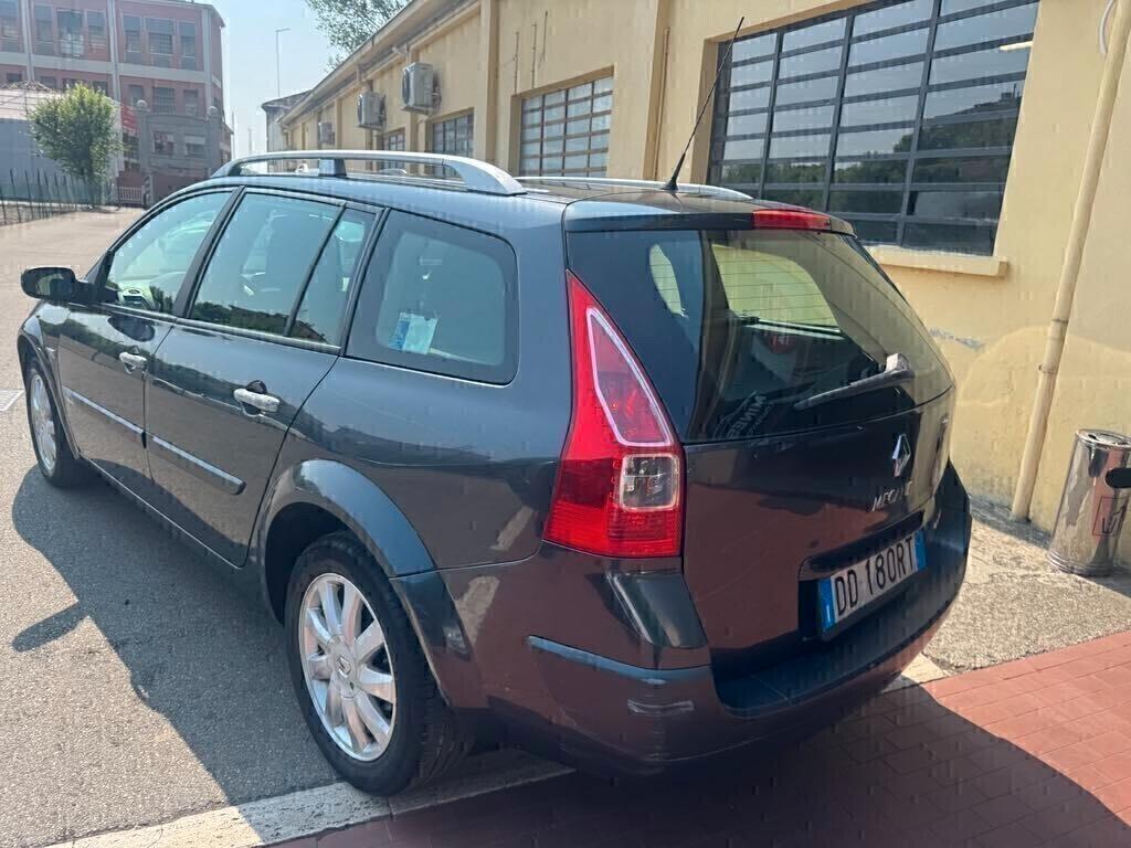 Renault Megane 1.6 Benzina Anno 2006 82 KW