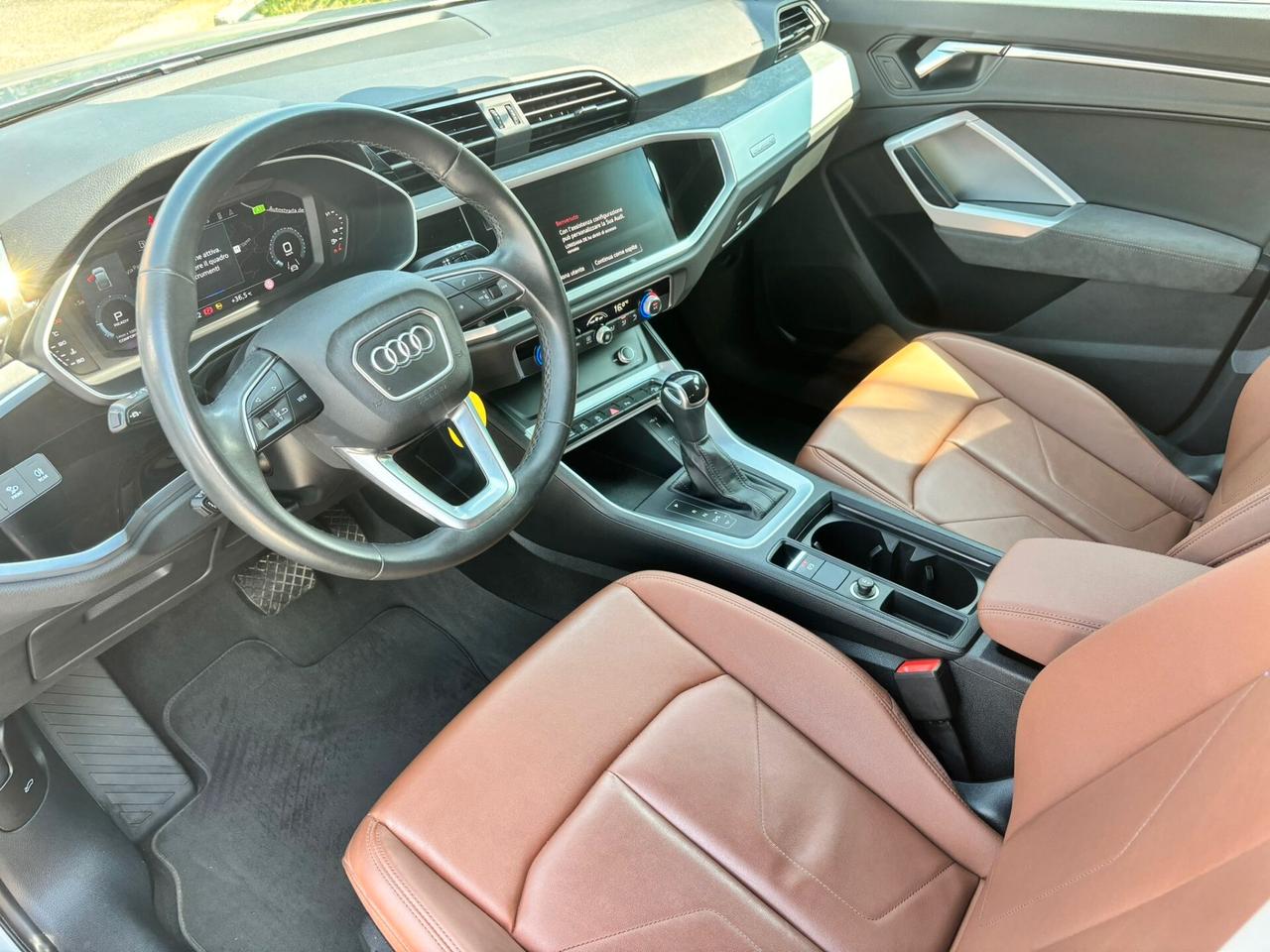 Audi Q3 SPB 35 TDI S tronic Business Plus