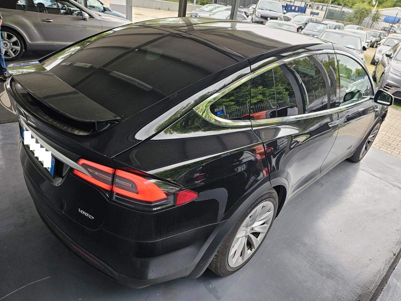 Tesla Model X 100d