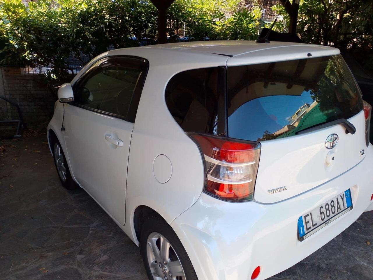 Toyota iQ 1.0 Active