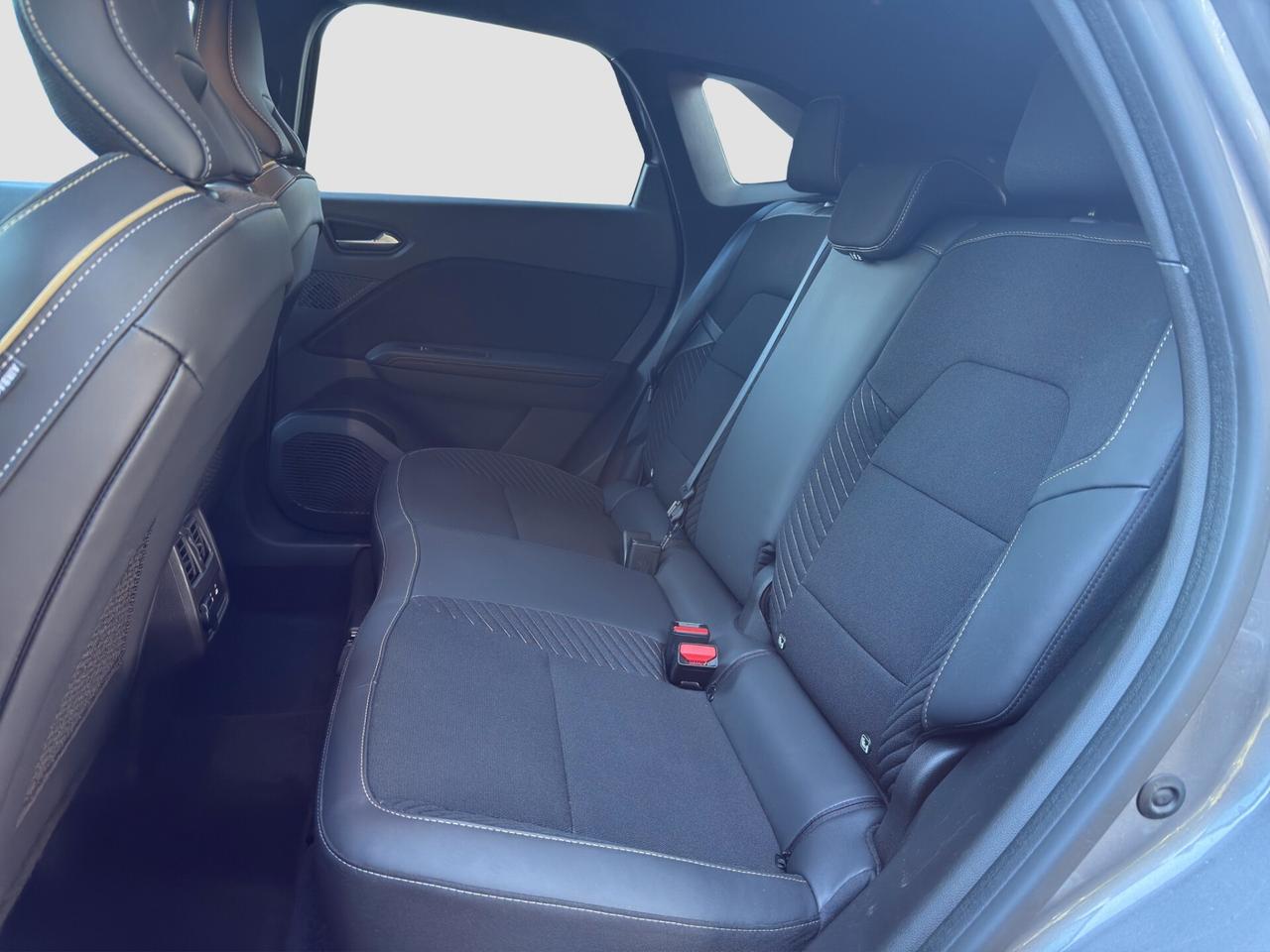 Renault Symbioz Full Hybrid E-Tech 145 CV Iconic