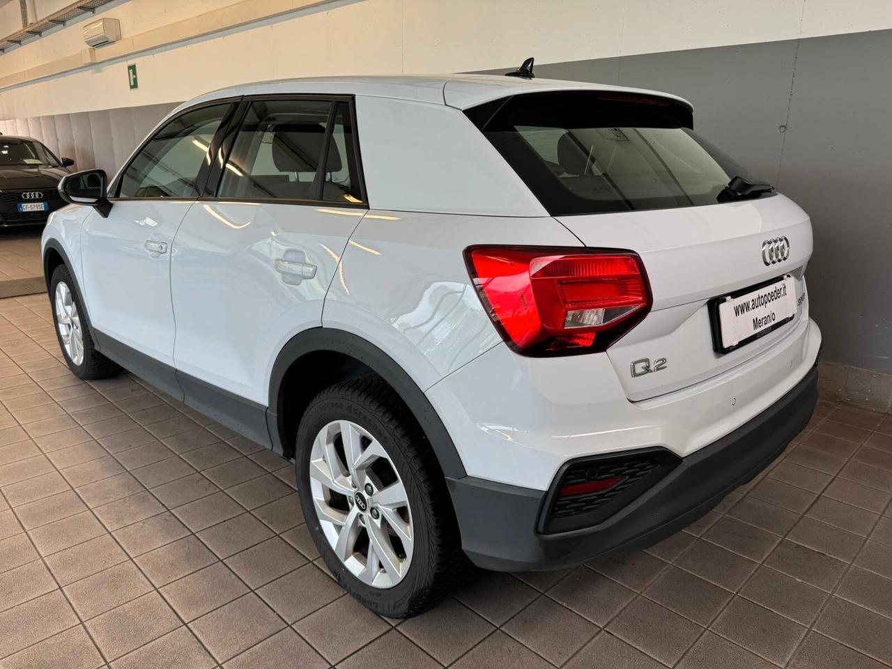 Audi Q2 30 TFSI Business