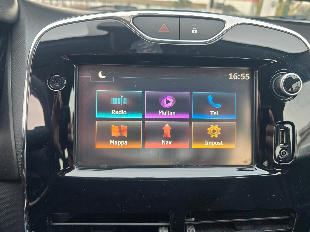 Renault Clio 1.2 75CV 5 porte Costume National