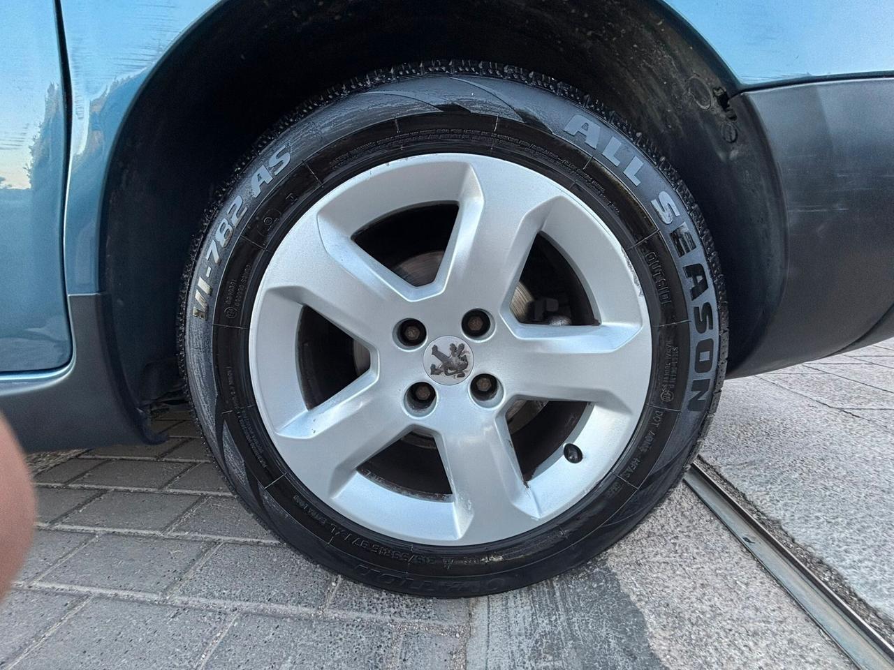 Peugeot Partner Tepee 1.6 e-HDi 92cv Outdoor