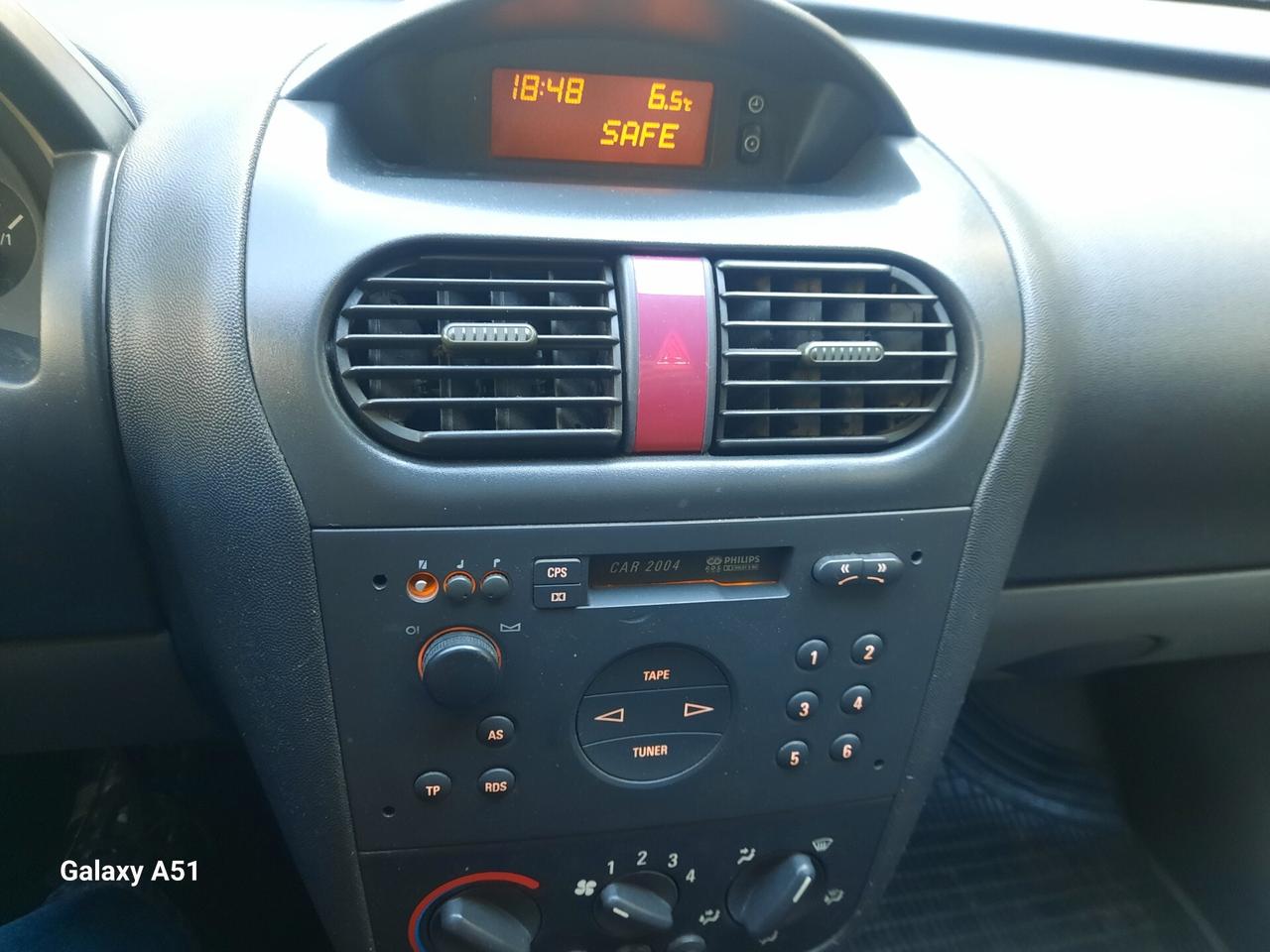 OPEL CORSA 1.2 BENZINA ANNO 2002 KM 122000