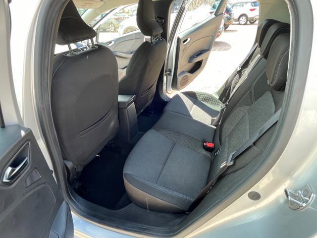 RENAULT Clio TCe 90 CV 5 porte Business