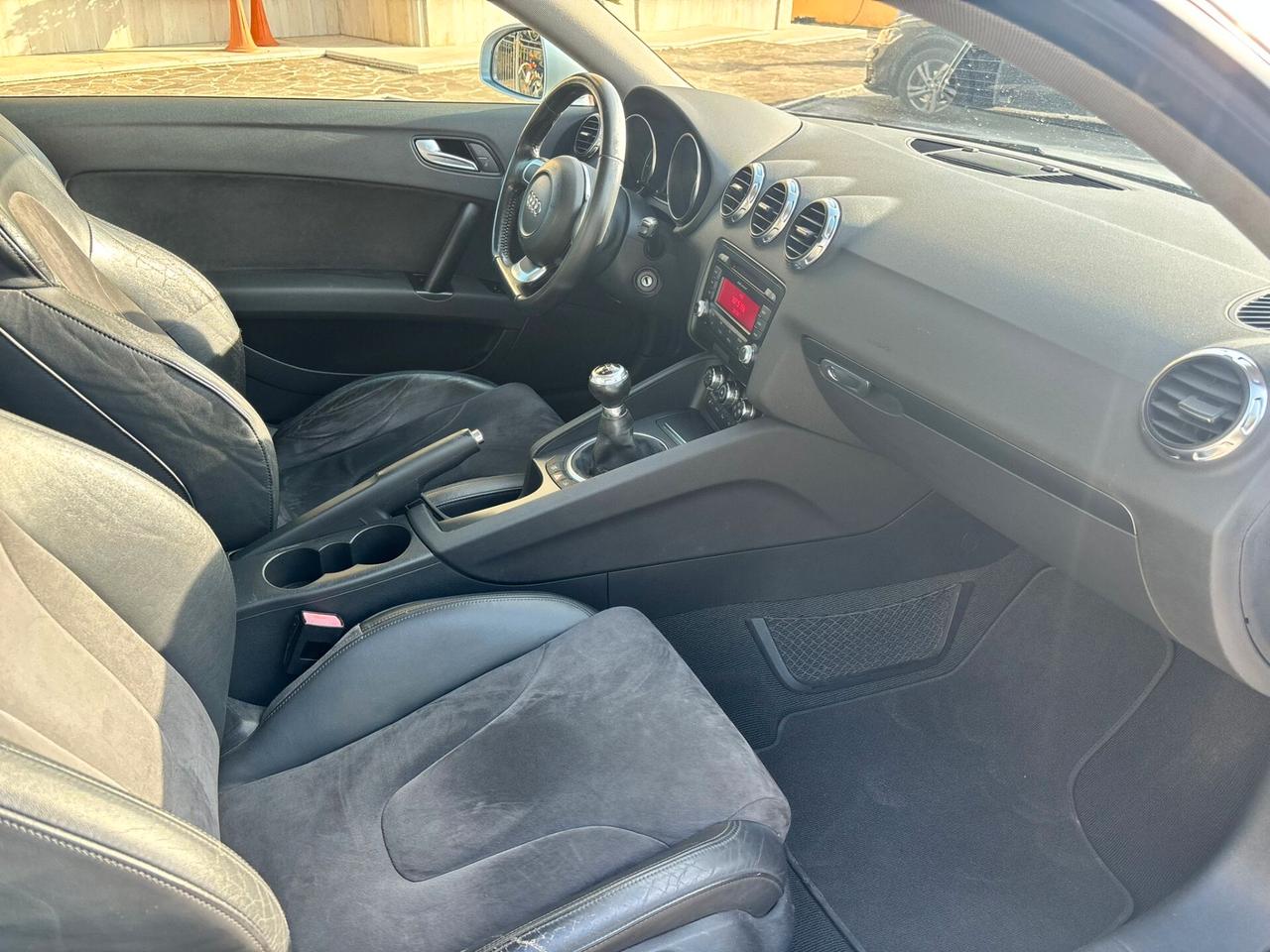 Audi TT Coupé 1.8 TFSI Advanced