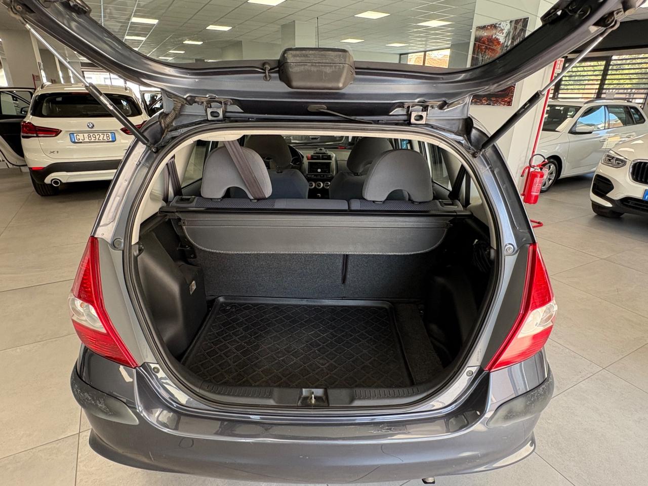 Honda Jazz 1.2 benzina 79cv 2008 neo patentati