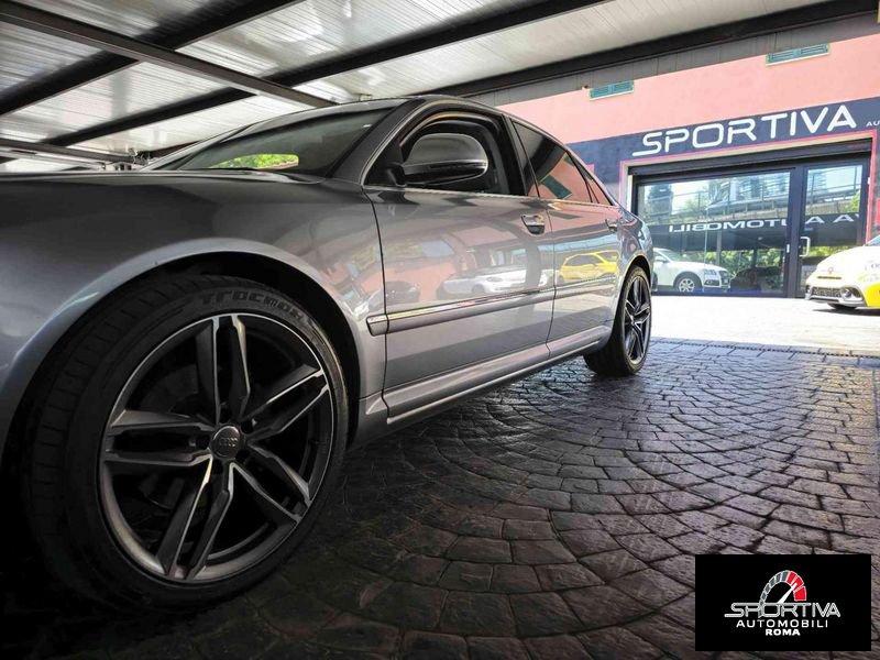Audi A8 CERCHI DA 20 TETTO NAVI PELLE FULL!
