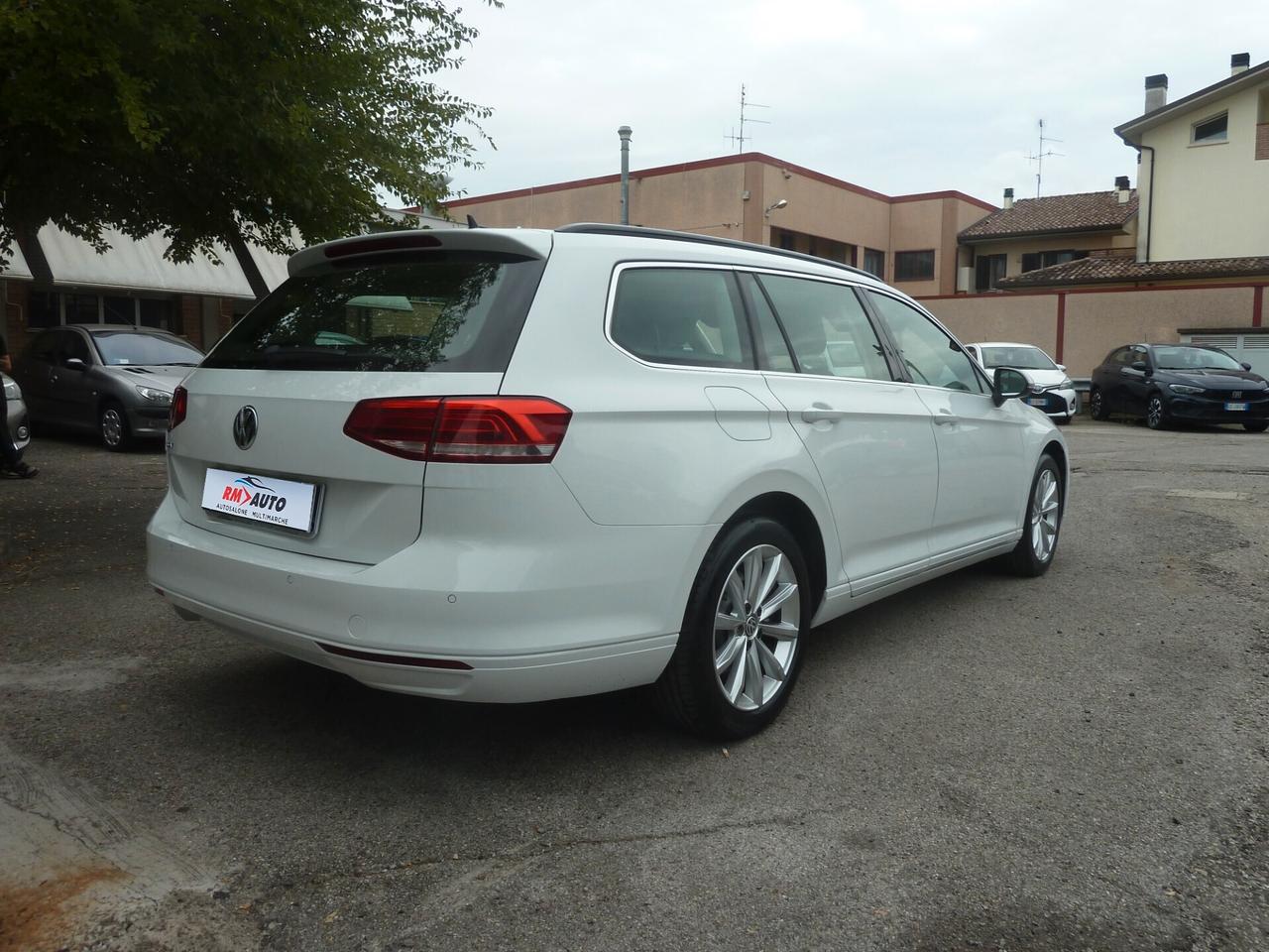 Volkswagen Passat Variant 1.6 TDI Business BlueMotion Technology