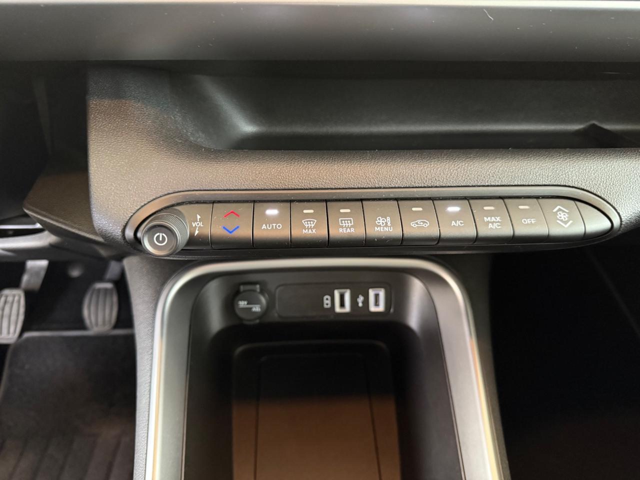Jeep Avenger 1.2 Turbo 100 CV Altitude GARANZIA UFFICIALE