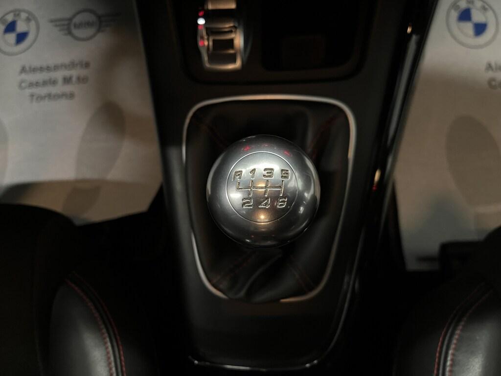 Alfa Romeo Giulia 2.2 Turbo Sprint AT8